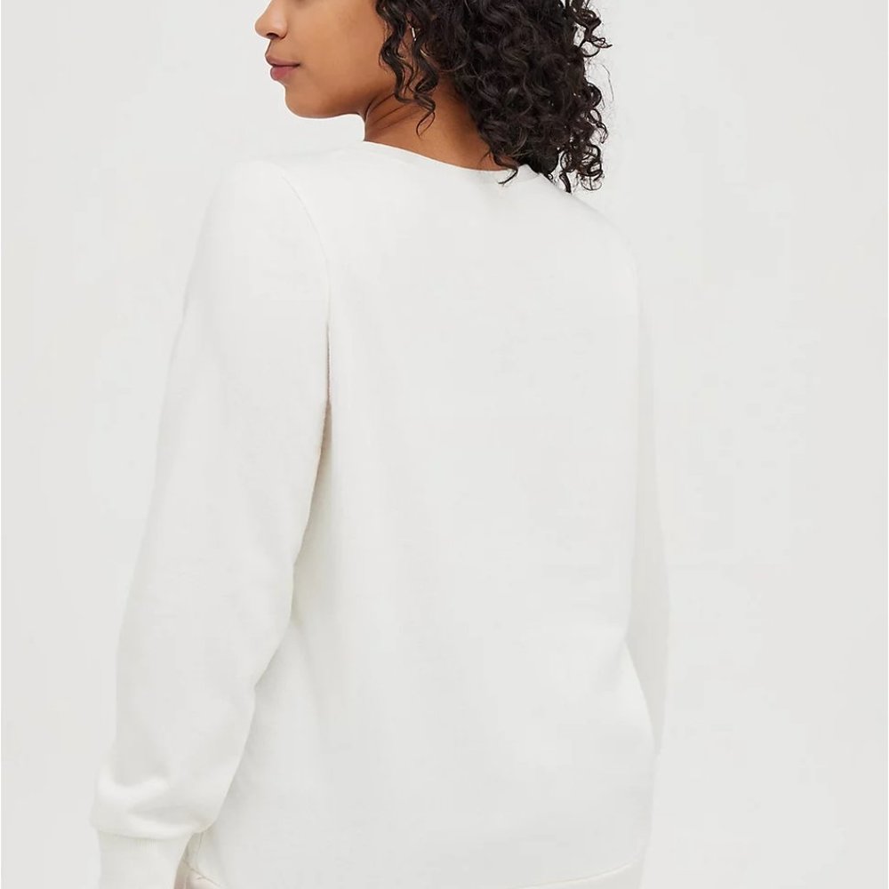 Snoopy Sweatshirt - Cozy Fleece Christmas Tree White 2 Torrid - Picture 4 of 5